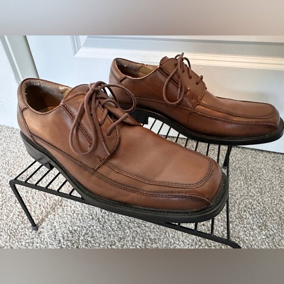 Dockers Men’s Brown Leather Dress Shoes – All Motion Comfort (10M) - Picture 12 of 13